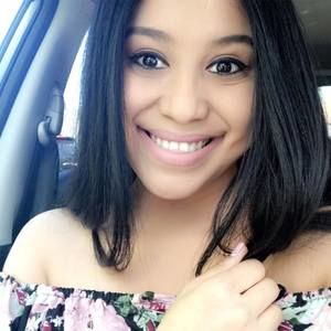 Meet your Posher, Briana